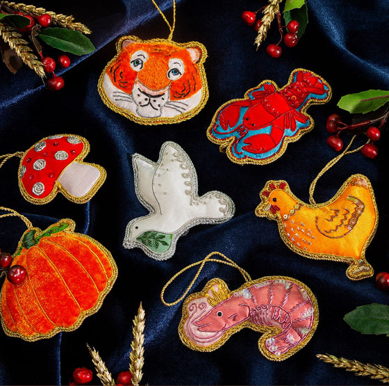 King Prawn Zari Decoration