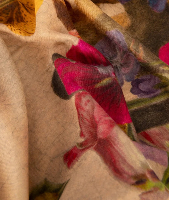 Mid-Length Kimono Cream Posy