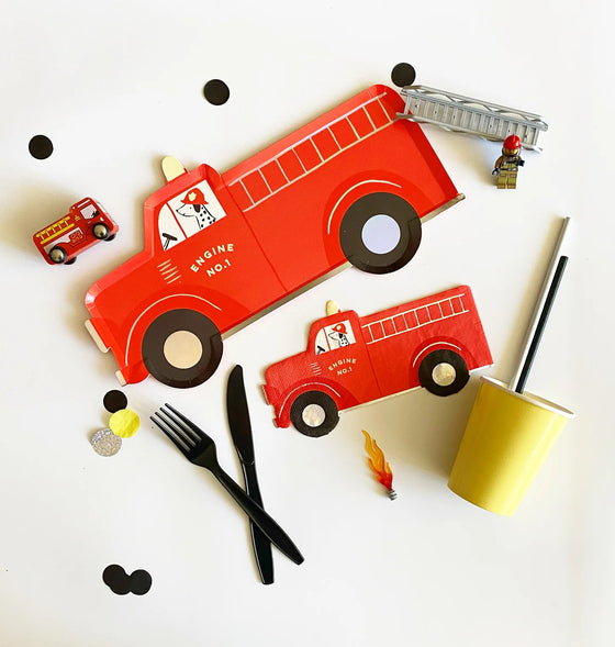 Fire truck plates - Meri Meri