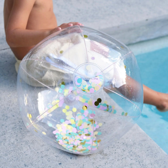 Uppblåsbar badboll
 Confetti Multi - Sunnylife
